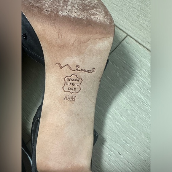 Vintage 90’s Nina black beaded block heels size 8.5 - Picture 5 of 6